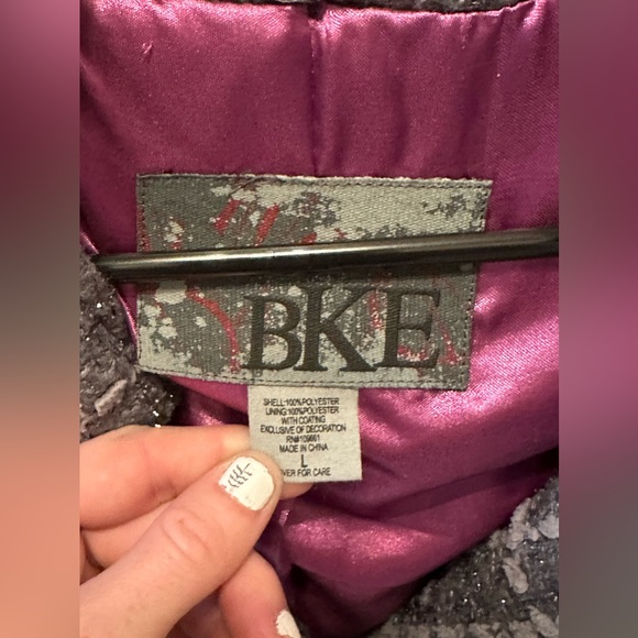 Buckle BKE women’s silver gray sequin pea coat. - Picture 3 of 12